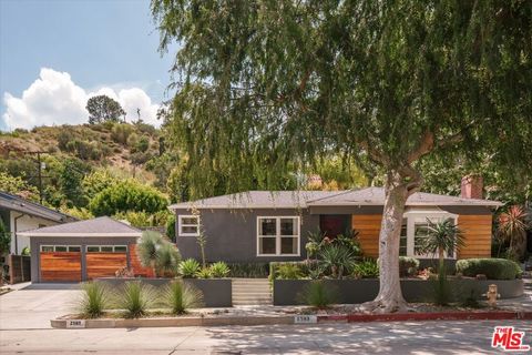 Photo of 2583 Canyon Drive, Los Angeles, CA 90068 (MLS # 26841005)