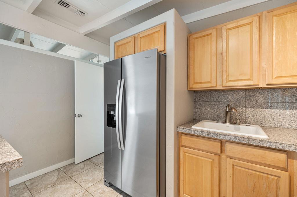 Tierra Del Sol - Residential Lease