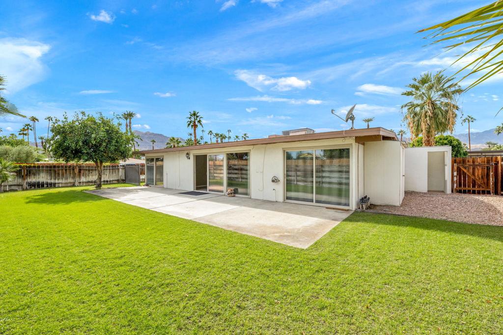 Tierra Del Sol - Residential Lease