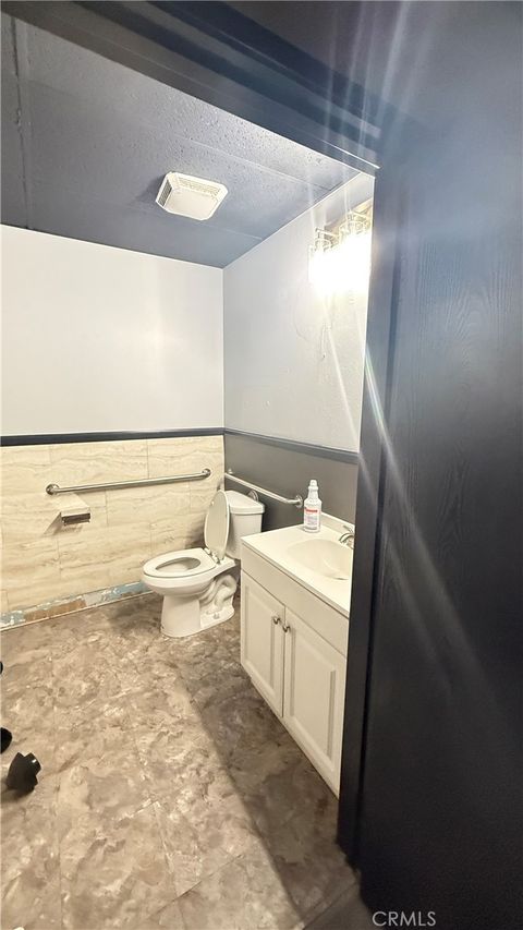 Photo of 948 N Central Ave, Upland, CA 91786 (MLS # IV26095952)