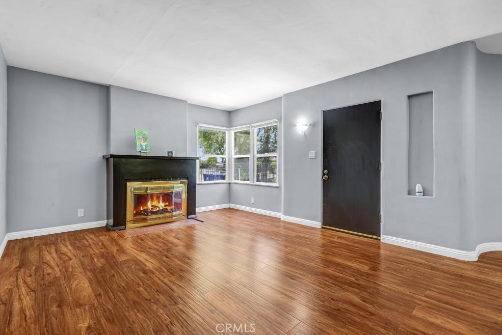 Clean 3 bedroom, 2 bath house with spacious living room open to the kitchen with added bonus area in a large 1800 sqft home on a beautiful tree lined street located near 101/134/170Fwy and popular shopping areas like the New NOHO WEST shopping center. Target and Trader Joe’s is super close. Inside laundry is off the kitchen in separate room. Desirable size bedrooms with spacious closets. This spacious home sits on 6,902 sqft lot with a large backyard for BBQ’s and time with friends with ample storage areas. Long driveway for parking and lots of street parking on a beautiful tree lined street.