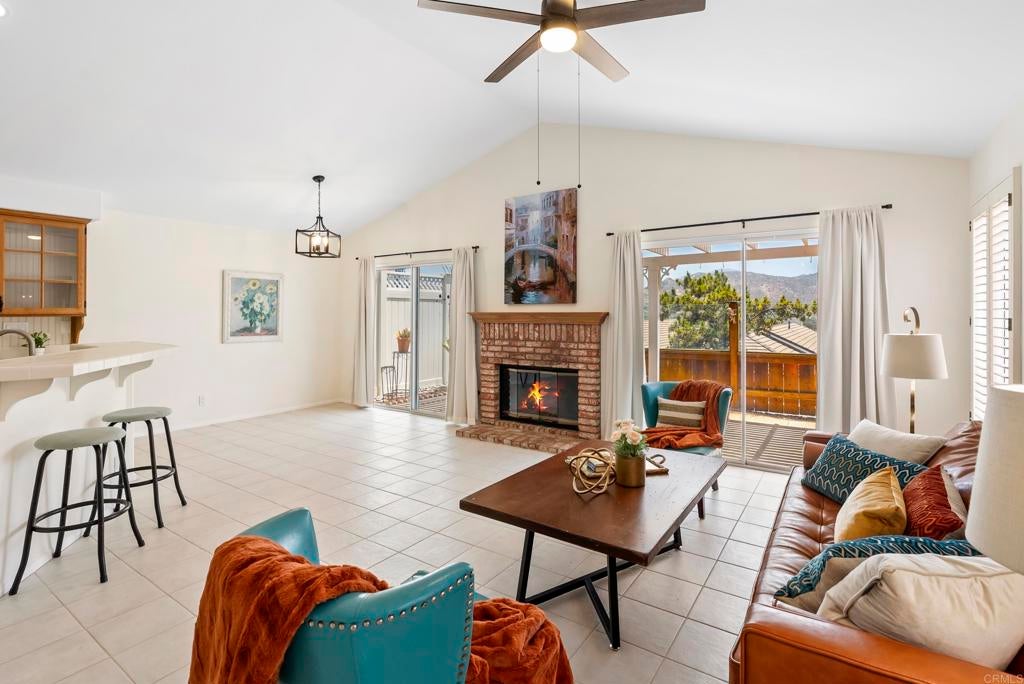 1241 Pearlbush Court