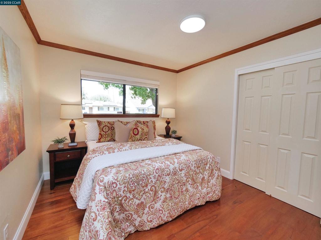 COLONY PARK - Residential