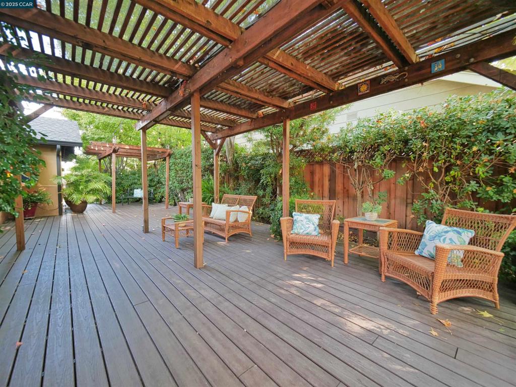 COLONY PARK - Residential