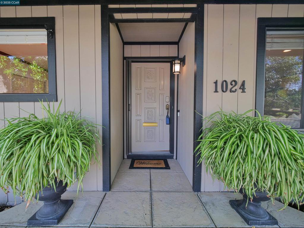 COLONY PARK - Residential