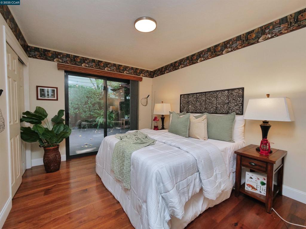 COLONY PARK - Residential