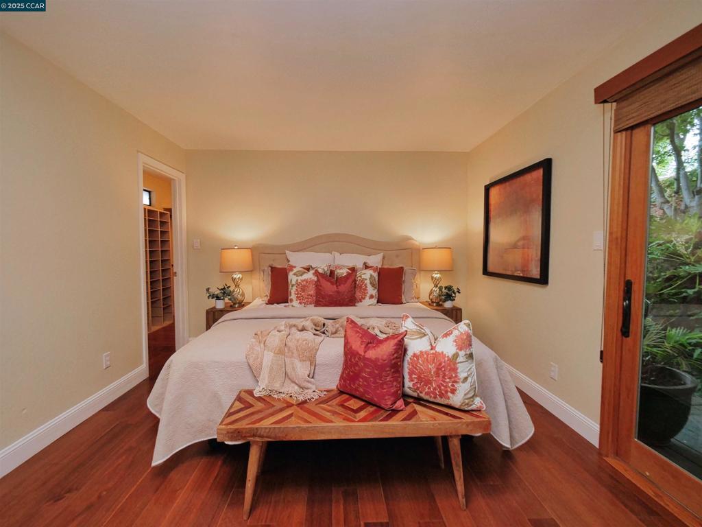 COLONY PARK - Residential