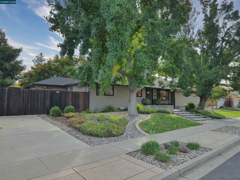 Photo of 1024 Bermuda Dr, Concord, CA 94518 (MLS # 41115862) Photo of 1024 Bermuda Dr, Concord, CA 94518 (MLS # 41115862)