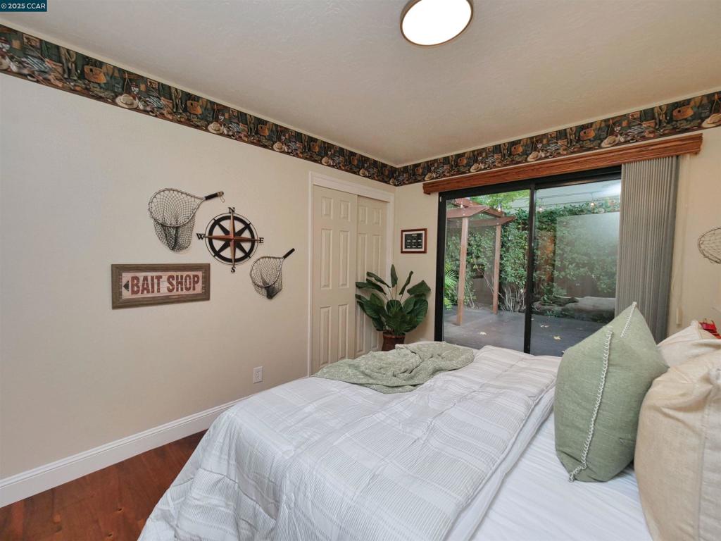 COLONY PARK - Residential