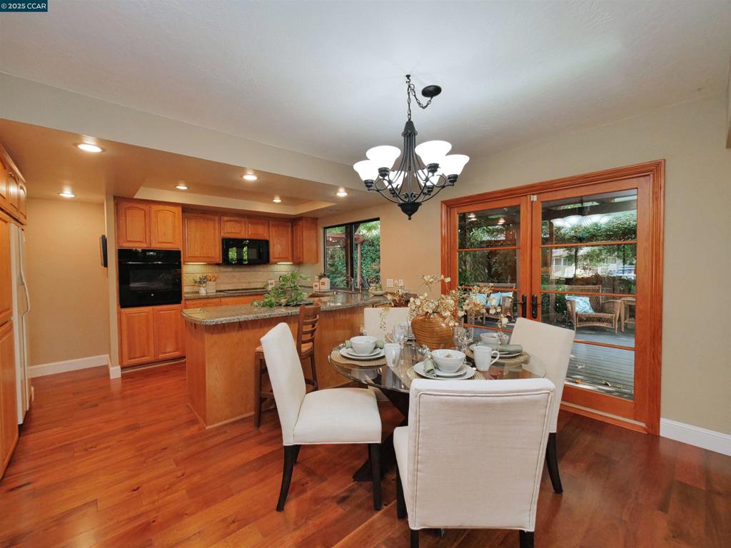 COLONY PARK - Residential