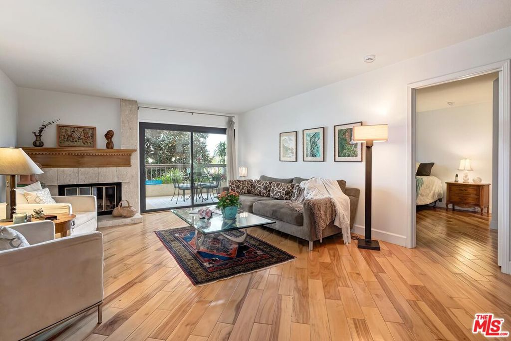 8515 Falmouth Avenue 206