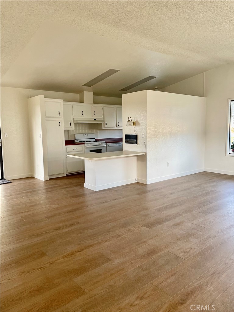 3287 Quail Meadows Drive
