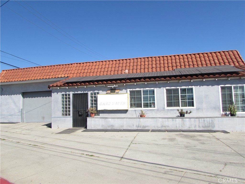 1540 W Olympic