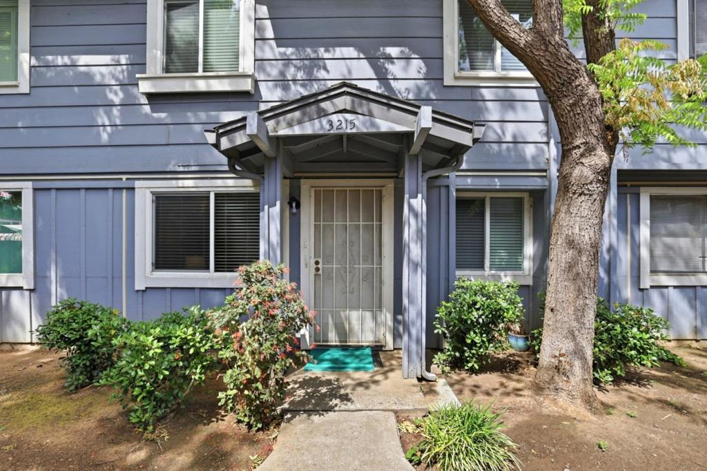 3215 Groth