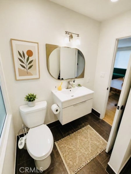 Photo of 1311 Braeridge DR, Beverly Hills, CA 90210 (MLS # OC26225794)
