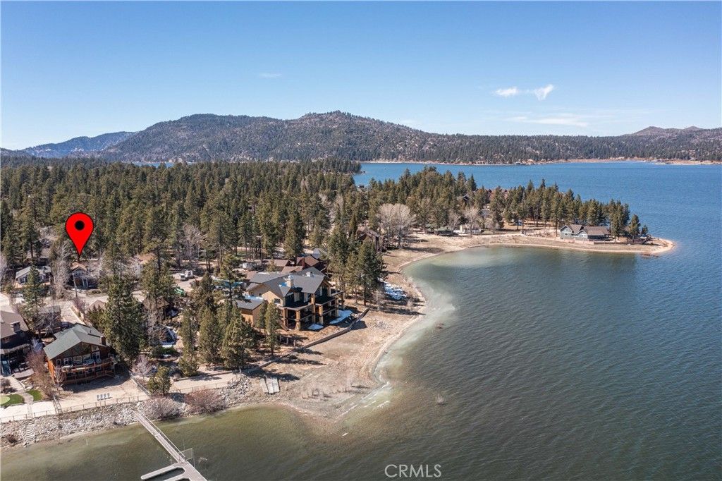 Photo of 40177 Lakeview Dr, Big Bear Lake, CA 92315 (MLS # IG26046337)