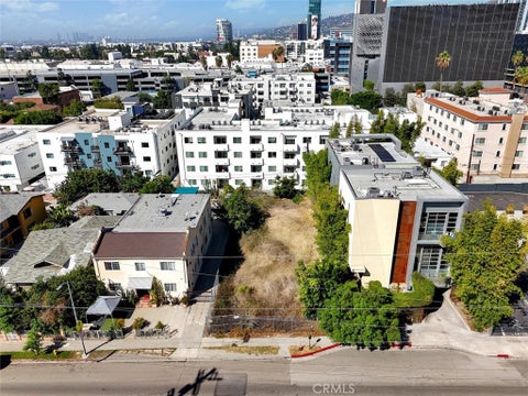 Photo of 1449 N Bronson AVE, Los Angeles, CA 90028 (MLS # SR26215156)