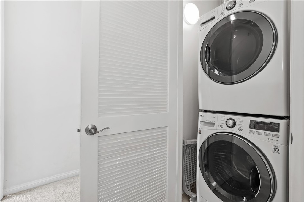 88 Renewal, Irvine CA 92618 - Photo 30