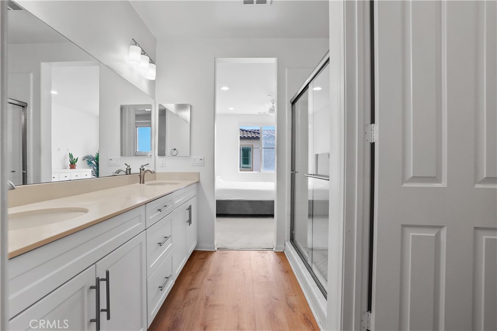 88 Renewal, Irvine CA 92618 - Photo 28