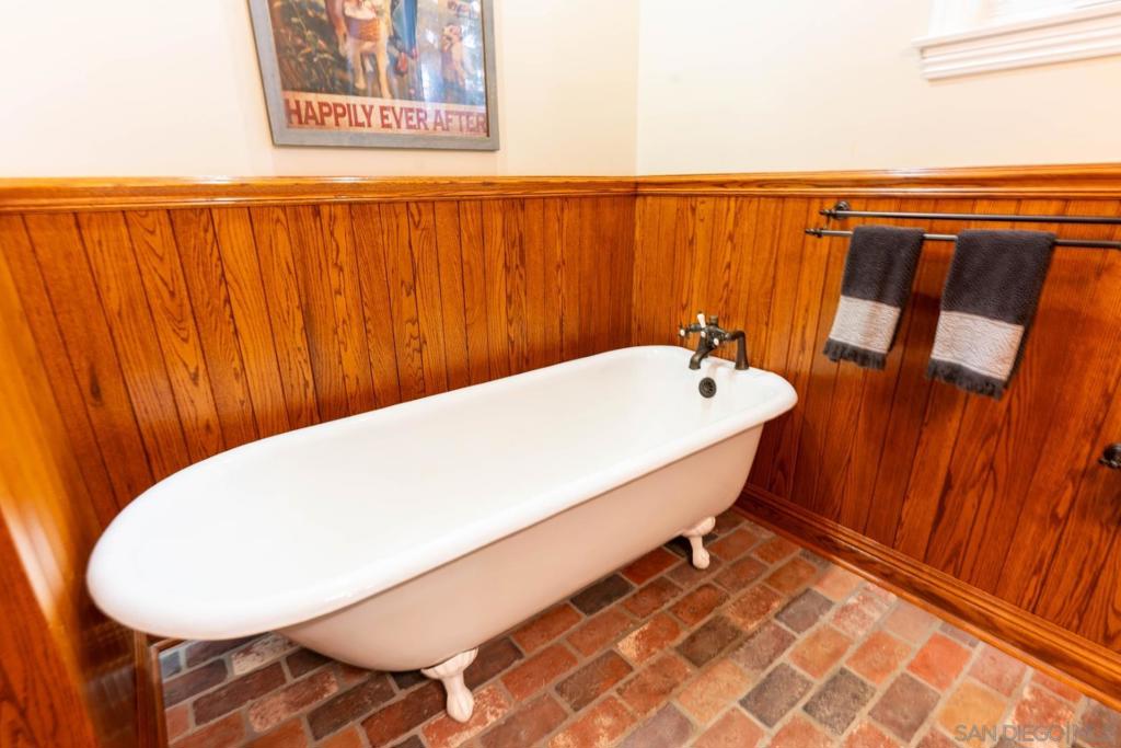 Fallbrook - Residential