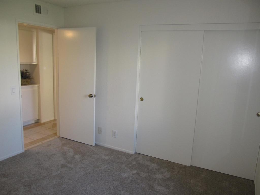 Vista Palm Desert - Residential