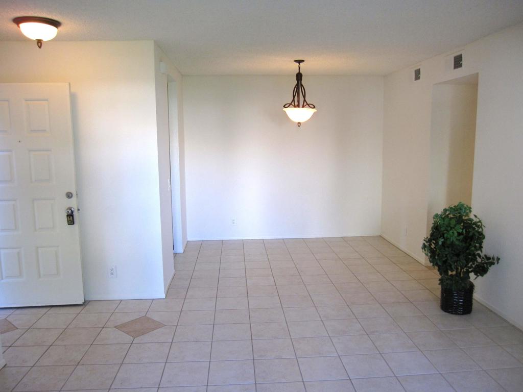 Vista Palm Desert - Residential