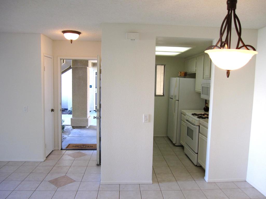 Vista Palm Desert - Residential