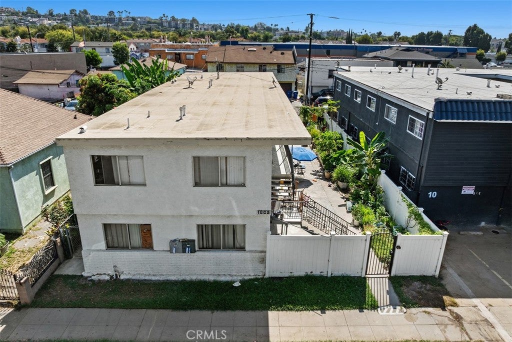 1868 Gardenia Avenue