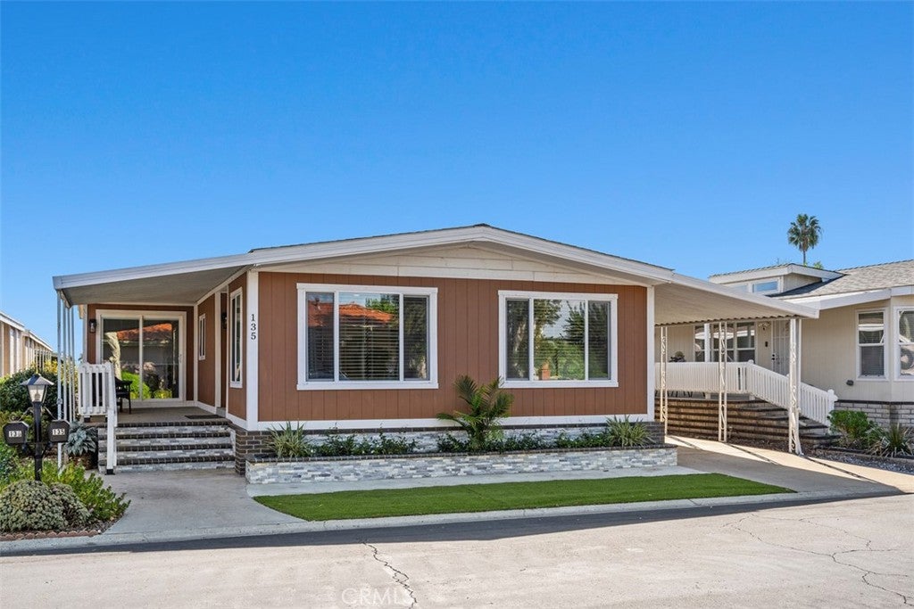 24701 Raymond Way 135