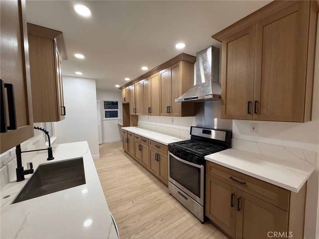 8528 Palma Vista Street