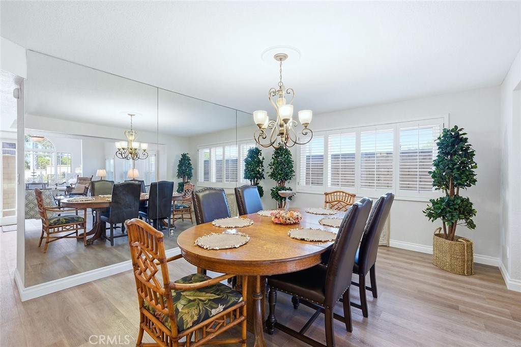 Seal Beach, California, 90740, United States, 4 Bedrooms Bedrooms, ,3 BathroomsBathrooms,Residential,Active,2010555
