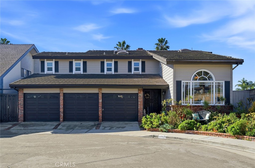 Seal Beach, California, 90740, United States, 4 Bedrooms Bedrooms, ,3 BathroomsBathrooms,Residential,Active,2010555