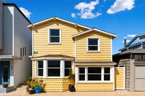 53 B Surfside Ave, Surfside, CA 90743 - MLS#: NP26144086