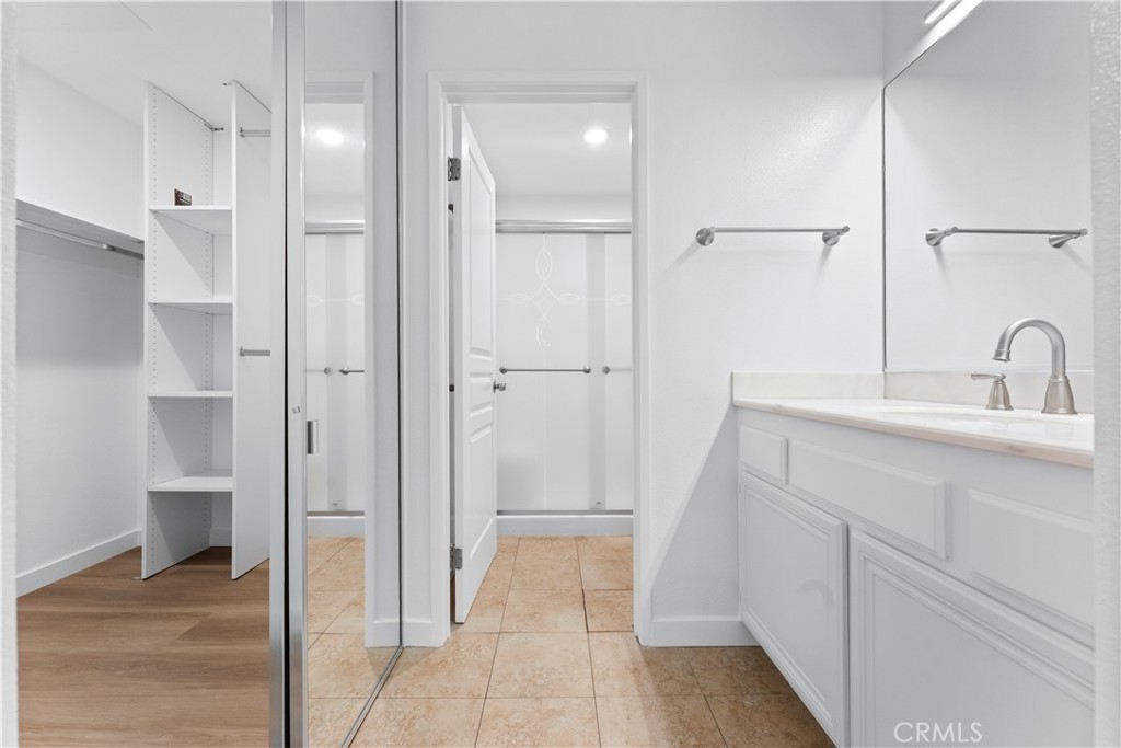 Villas South (VS) - Residential