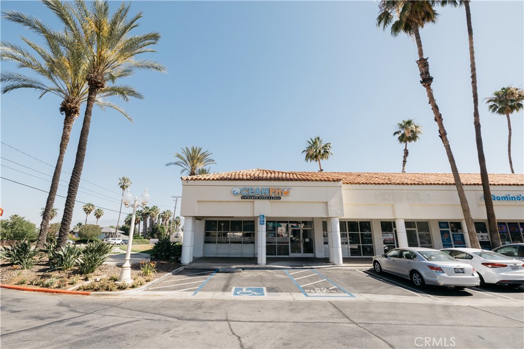 Exceptional Opportunity – Established Vietnamese Restaurant in Prime Redlands Location
A rare chance to own a well-established Vietnamese Pho restaurant situated in a high-traffic shopping center in the heart of Redlands! Just minutes from Loma Linda University, Medical Center, and School, this popular eatery enjoys a steady stream of customers from students, faculty, hospital staff, visitors, and the surrounding community.
The restaurant offers a warm and welcoming ambiance, complete with a fully equipped kitchen, dining area, and everything needed to seamlessly take over and operate from day one. Known for its authentic Pho and loyal customer base, the business also holds strong potential for growth through expanded marketing and service offerings.
Highlights:
Prime Location near Loma Linda University and Hospital
Consistent Foot Traffic from medical and academic communities
Turnkey Operation with all furniture, fixtures, and equipment (FF&E) included
High Visibility in a busy plaza with ample parking
Growth Potential to expand the menu or explore new service models
This is an ideal opportunity for a chef-owner, experienced restaurateur, or investor seeking a profitable, turnkey business in a dynamic and growing area.