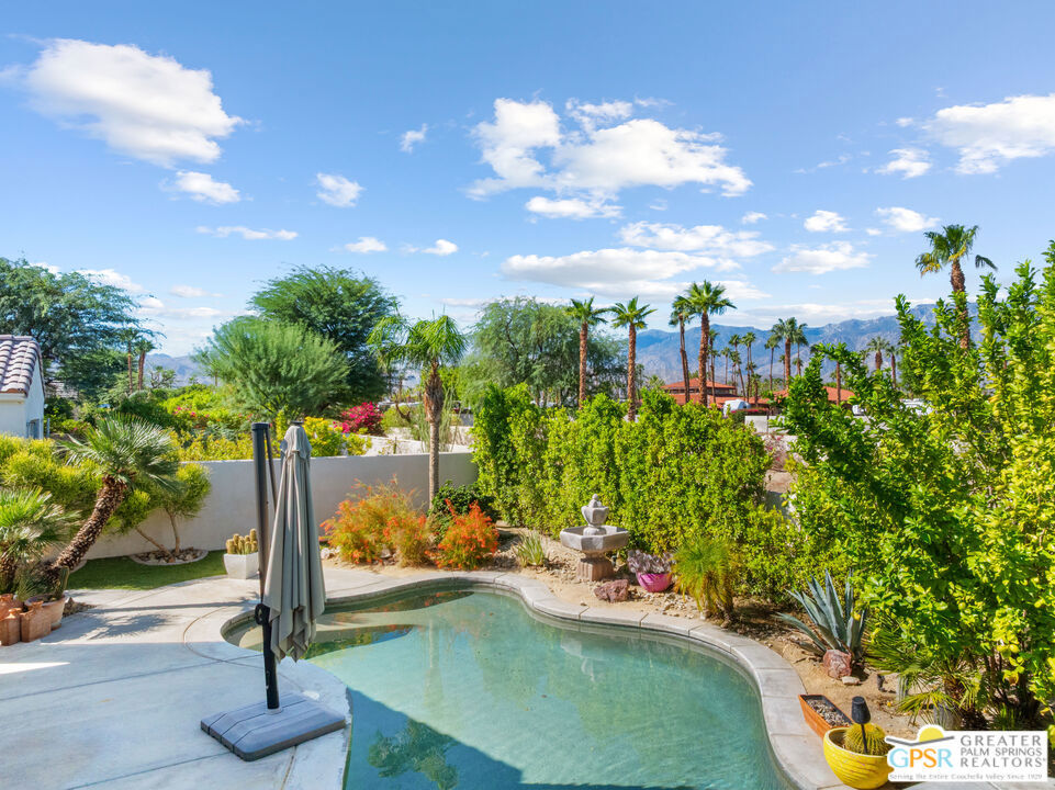 Mira Vista - Residential