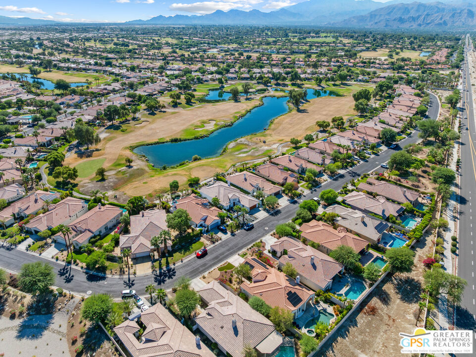 Mira Vista - Residential