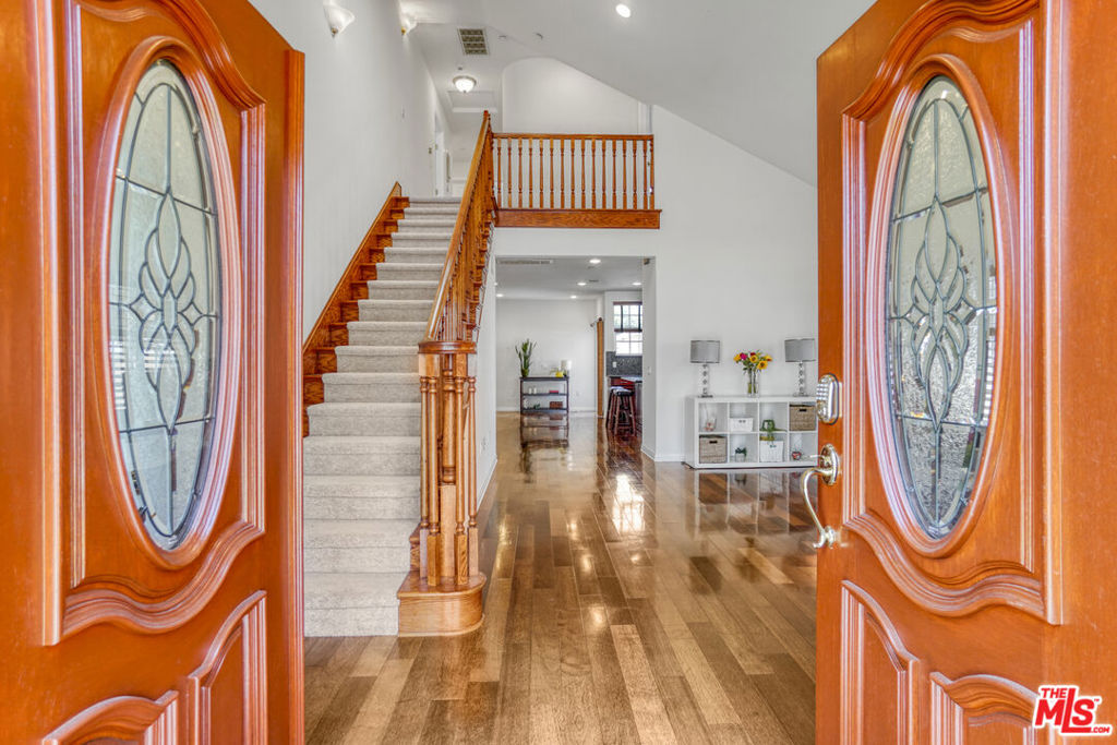 Properties 1 10943 Barman Avenue