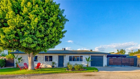 Photo of 11219 Gladhill Road, Whittier, CA 90604 (MLS # TR26216343)