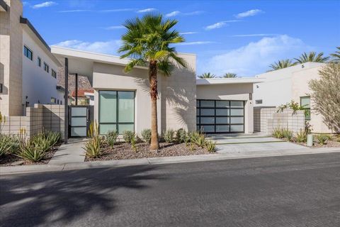 Photo of 151 Holliday Way, Palm Springs, CA 92262 (MLS # 219143030PS)