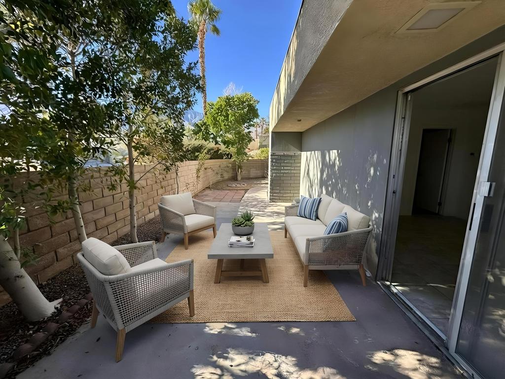 Sunrise Palms - Residential