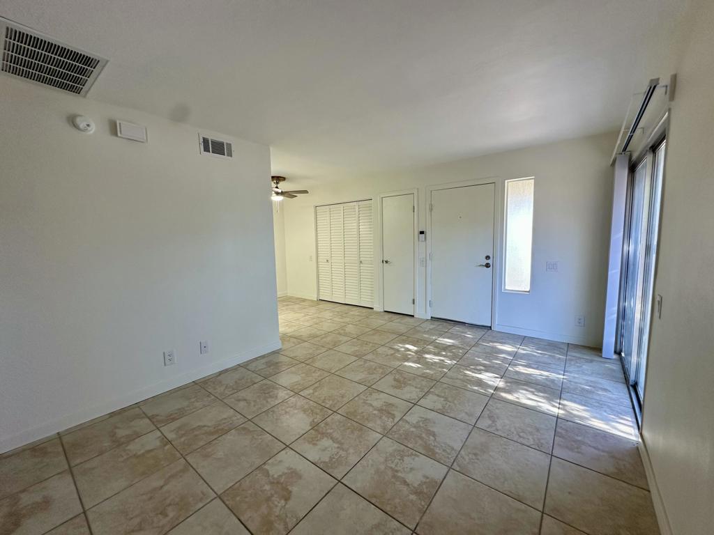 Sunrise Palms - Residential