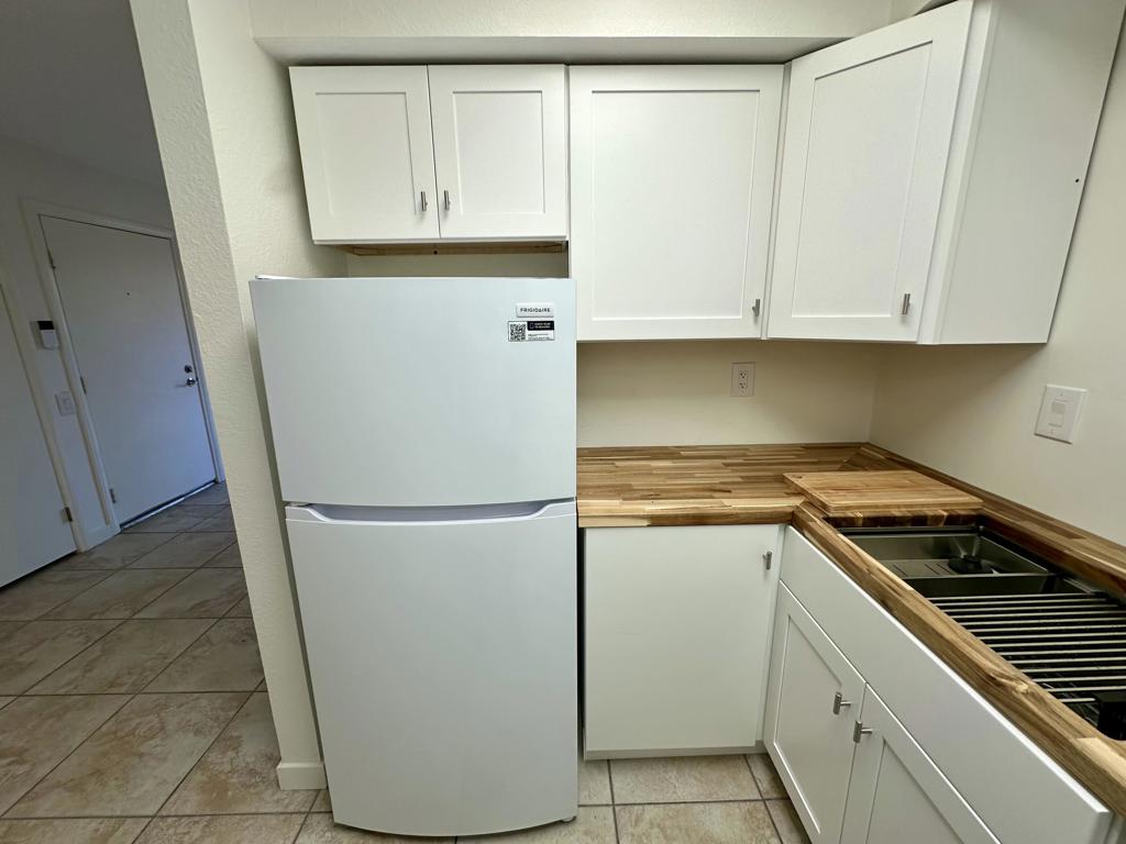 Sunrise Palms - Residential