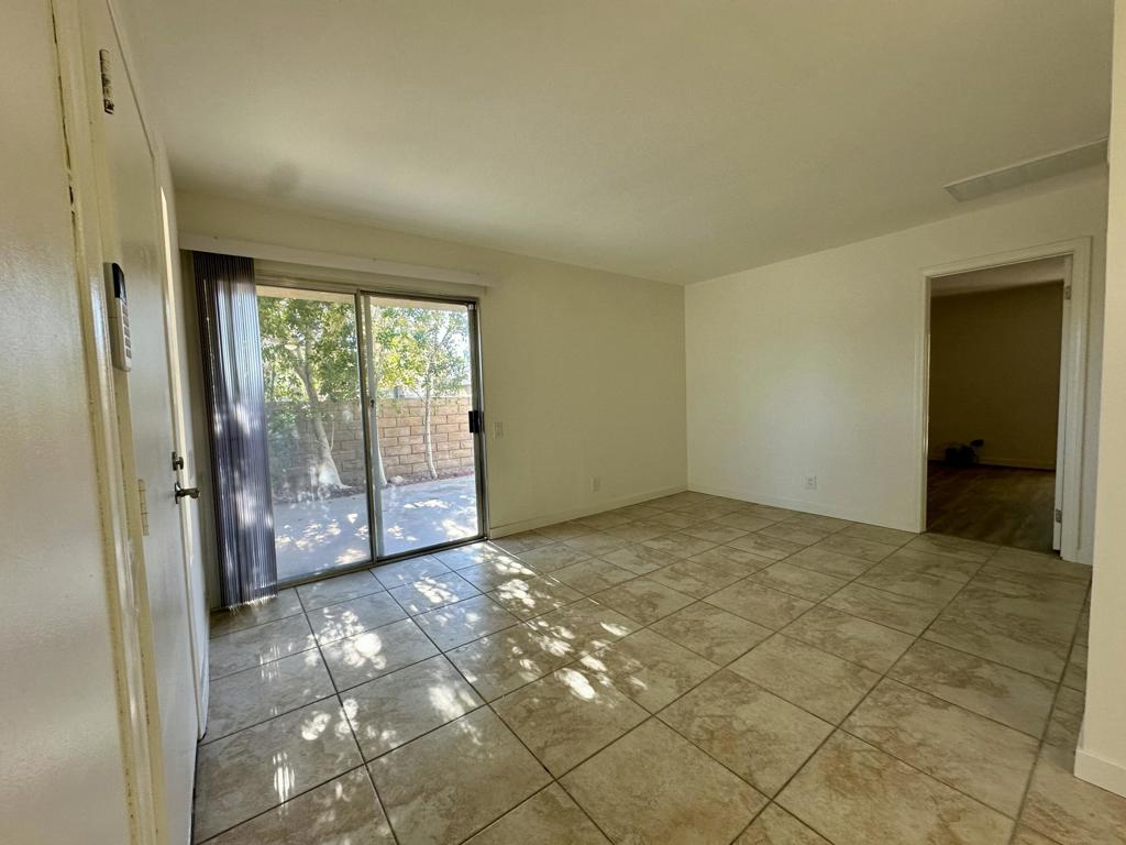 Sunrise Palms - Residential