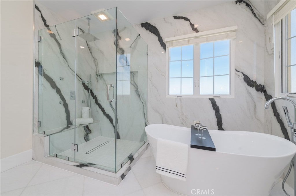 100 Avento, Irvine CA 92602 - Photo 20