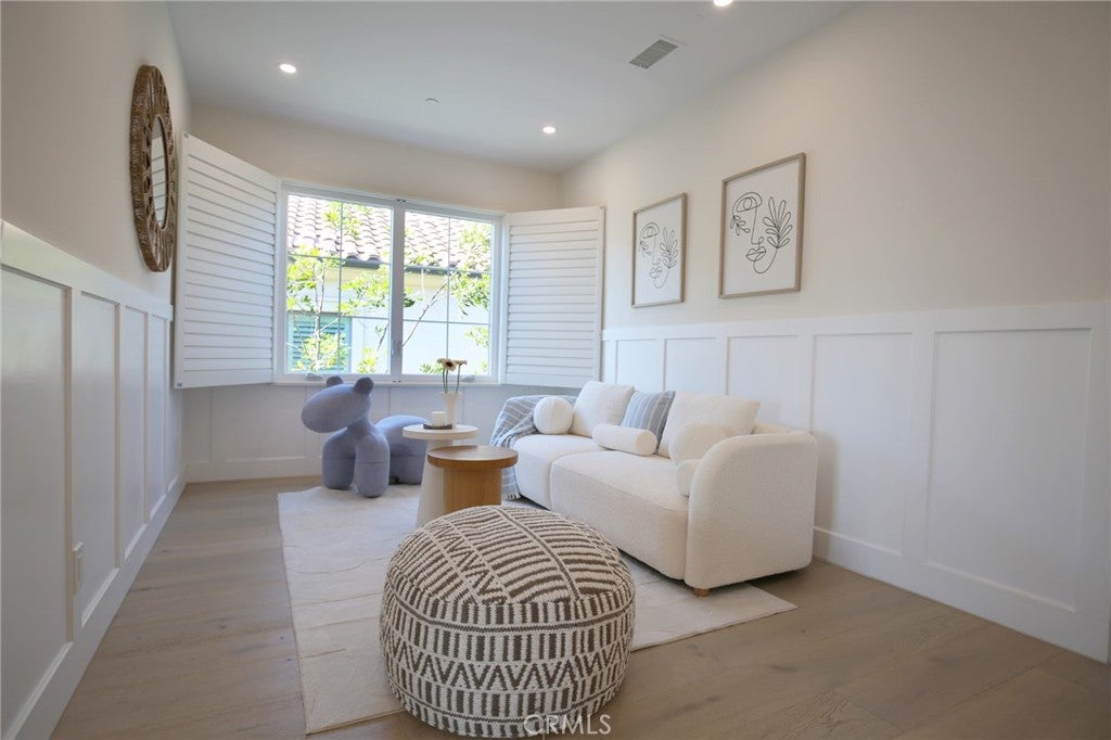 100 Avento, Irvine CA 92602 - Photo 16