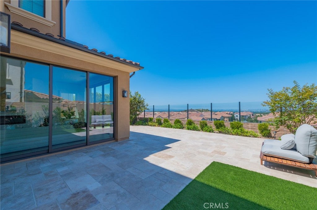 100 Avento, Irvine CA 92602 - Photo 37