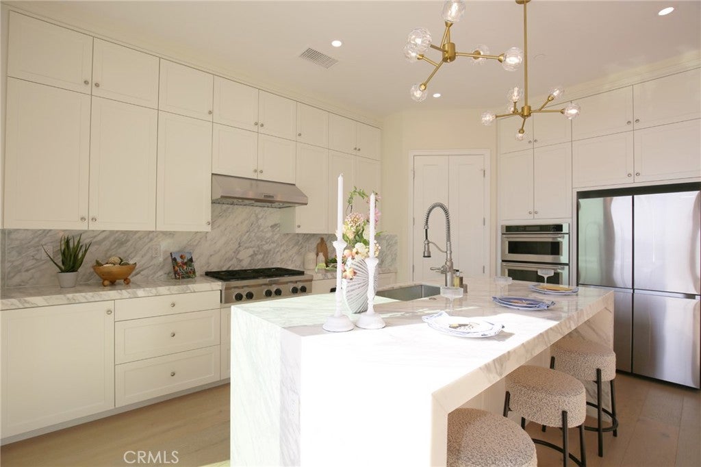 100 Avento, Irvine CA 92602 - Photo 9