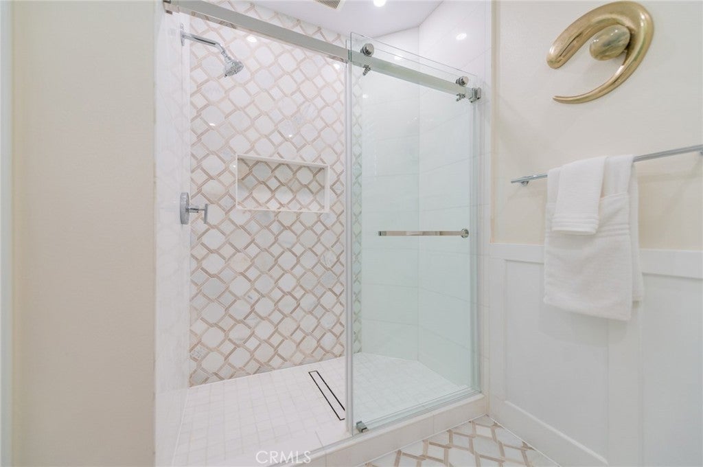 100 Avento, Irvine CA 92602 - Photo 30