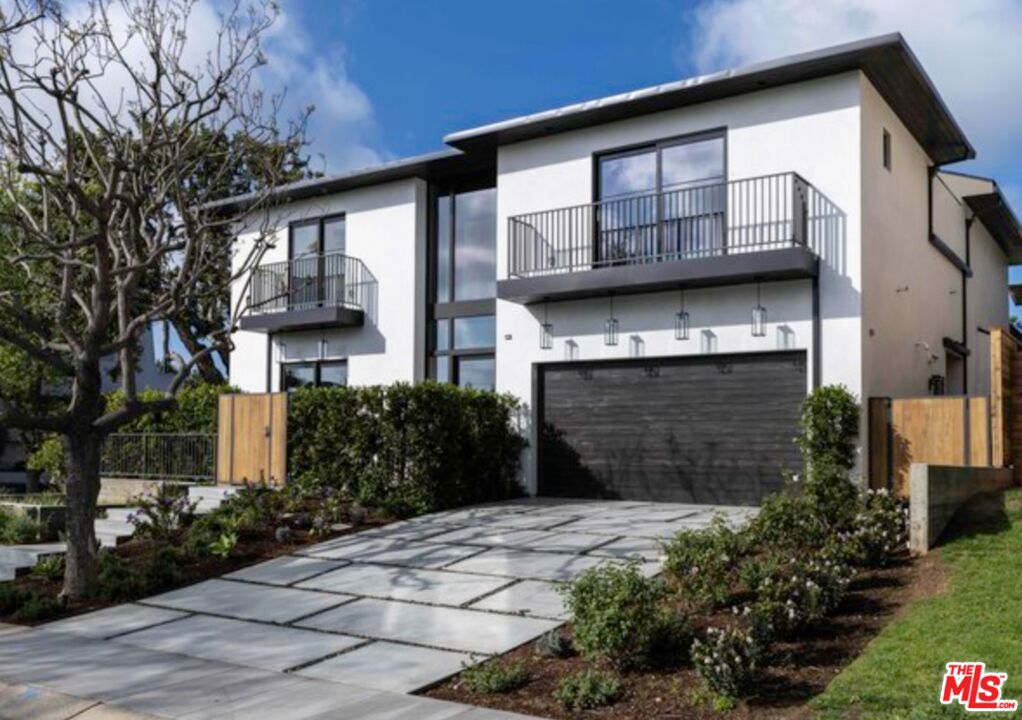 Properties 1 3295 Mountain View Avenue